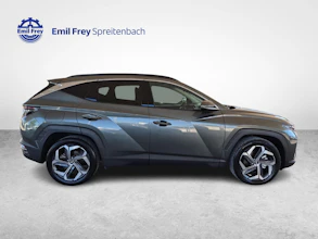 https://vehicle.imgix.net/4369887/e8e0af24-c758-4b6d-85dc-9f14a69d1f9c.jpg