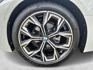 BMW 420d xDrive SAG Gran Coupé / Jetzt mit attraktivem 1.99% Leasing