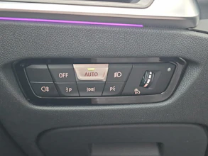 https://vehicle.imgix.net/4369889/5960ff83-3bf0-4605-8eaa-2b059755c1ec.jpg