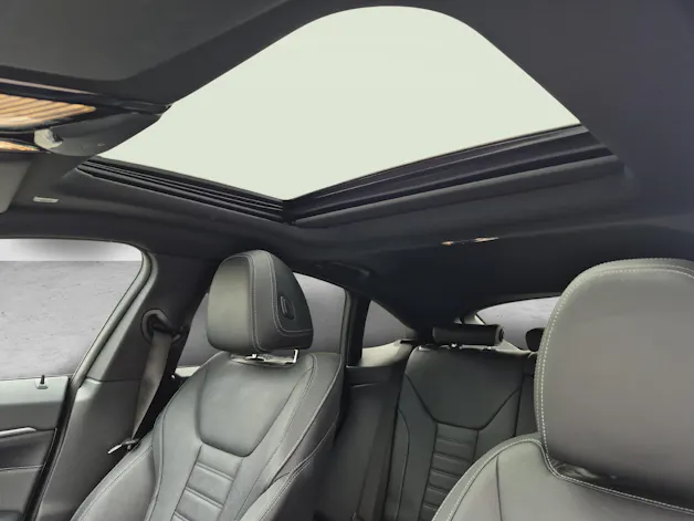 BMW 420d xDrive SAG Gran Coupé / Jetzt mit attraktivem 1.9% Leasing!