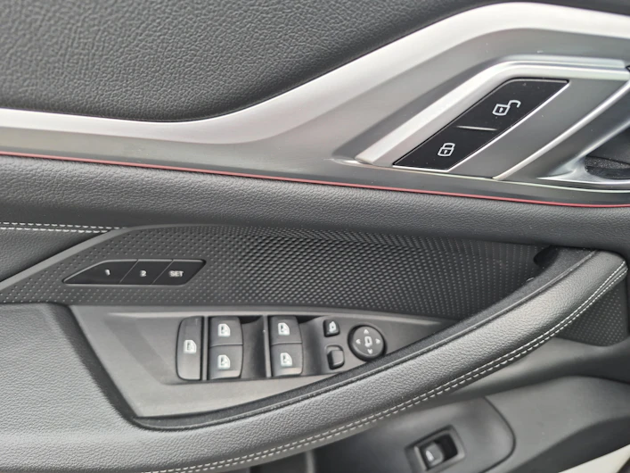 Fahrzeugbild BMW 4 SERIES