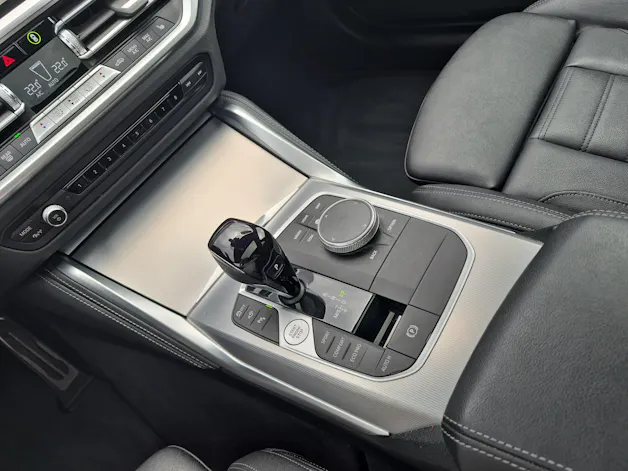 BMW 420d xDrive SAG Gran Coupé / Jetzt mit attraktivem 1.9% Leasing!