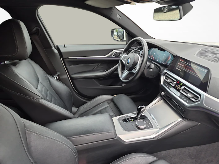 Fahrzeugbild BMW 4 SERIES