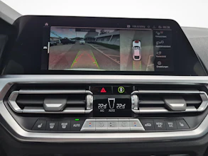 https://vehicle.imgix.net/4369889/d2e0d99a-b640-4088-8b66-2fa32a5eed69.jpg