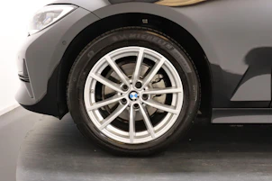 image du véhicule BMW 320i xDrive