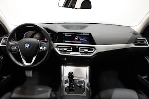 image du véhicule BMW 320i xDrive