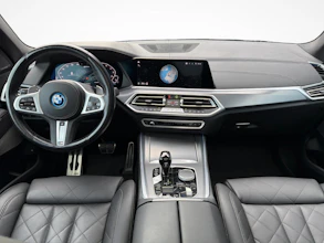 https://vehicle.imgix.net/4369906/84502804-d737-47ef-8c8e-eafd5199d1ea.jpg