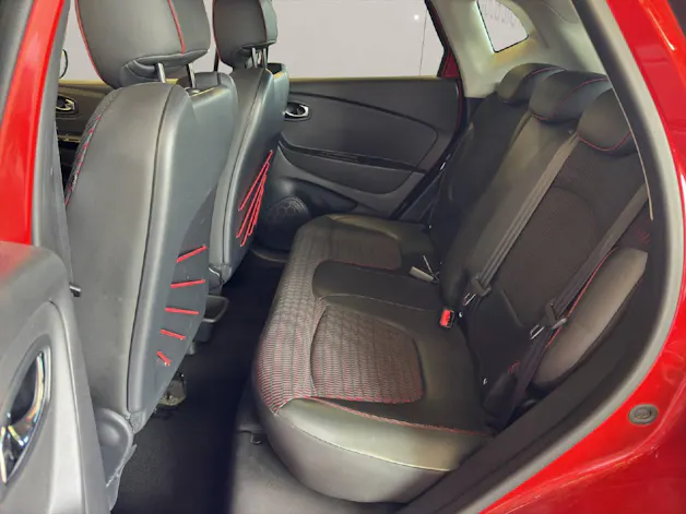 Renault Captur 1.2 TCe Helly Hansen EDC