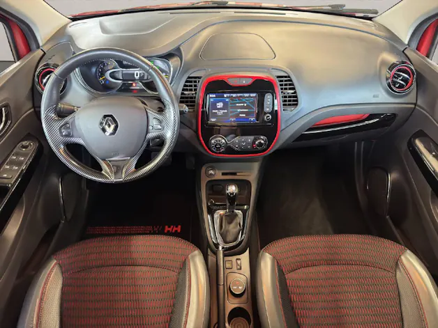 Renault Captur 1.2 TCe Helly Hansen EDC