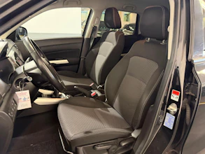 https://vehicle.imgix.net/4369932/130366fc-e434-444b-882a-7d045cdd01d0.jpeg