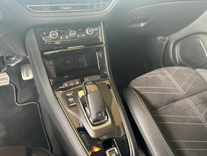 https://vehicle.imgix.net/4369946/f4f4f9f5-df99-42eb-88a6-4ced2efb77ef.jpg