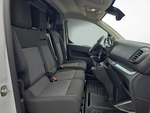 https://vehicle.imgix.net/4369951/654db001-0a32-4b1a-b4a9-dcbaac115fbc.jpg
