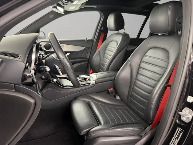Mercedes-Benz GLC 250 AMG Line 4m