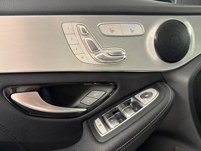 Fahrzeugbild MERCEDES-BENZ GLC 250