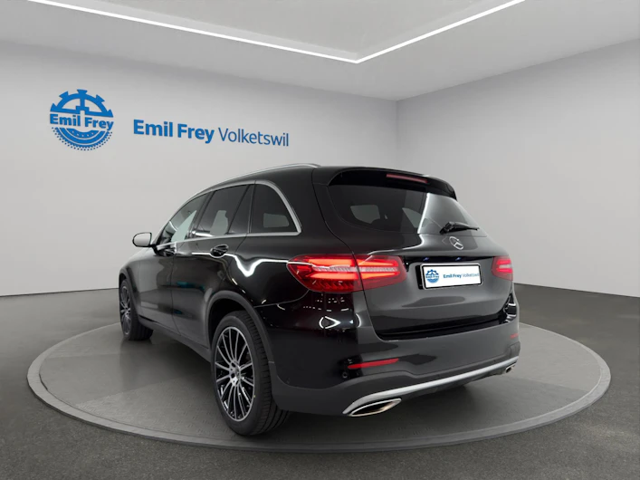 Fahrzeugbild MERCEDES-BENZ GLC 250