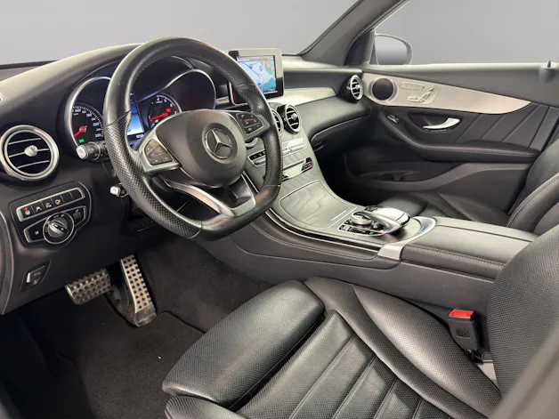 Mercedes-Benz GLC 250 AMG Line 4m