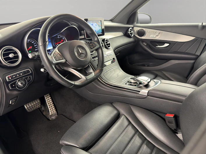 Fahrzeugbild MERCEDES-BENZ GLC 250