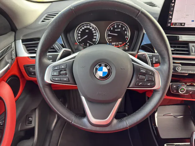 BMW X2 20i xDrive NAVIGATION PLUS
