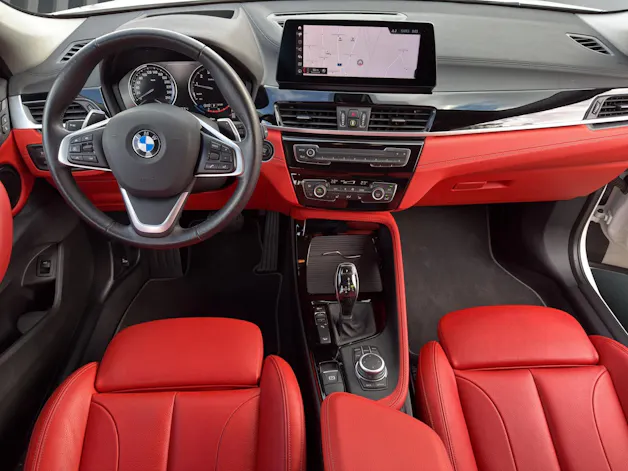 BMW X2 20i xDrive NAVIGATION PLUS