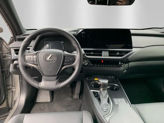 Lexus UX 250h F-Line