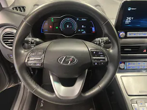 Hyundai Kona 64 kWh Electric Amplia