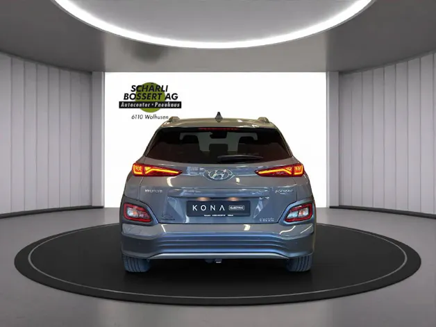Hyundai Kona 64 kWh Electric Amplia