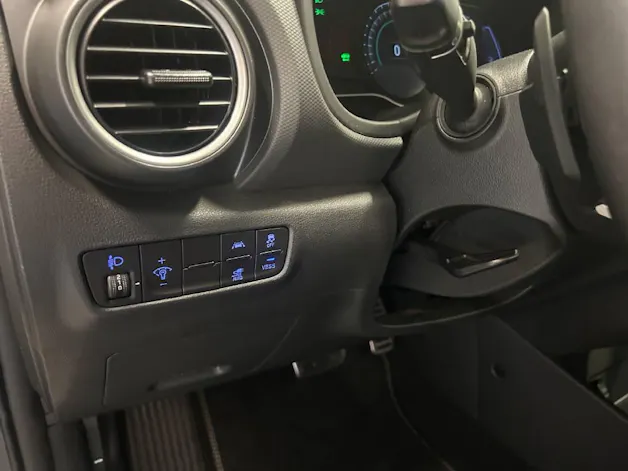 Hyundai Kona 64 kWh Electric Amplia