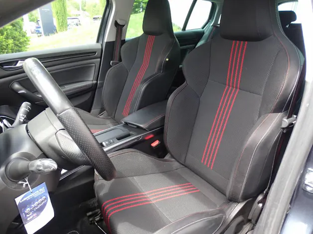Renault Mégane Grandtour RSLINE 1.6 E-Tech PHEV