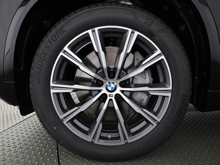 Fahrzeugbild BMW X5