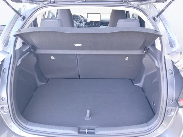 Toyota Yaris 1.5 VVT-i HSD Trend