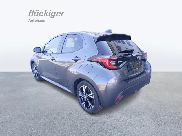 Toyota Yaris 1.5 VVT-i HSD Trend