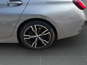BMW 320d xDrive SAG Touring