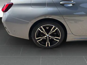 BMW 320d xDrive SAG Touring
