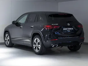 Mercedes-Benz GLA 200 "Night Star"