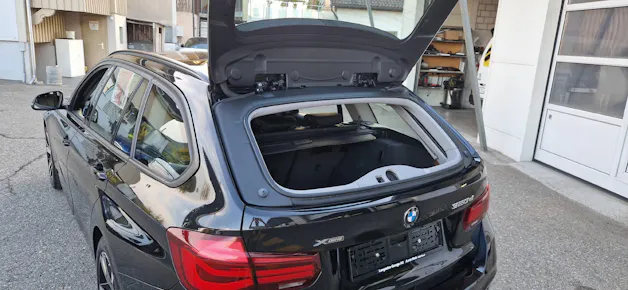 BMW 320d xDrive SAG Touring