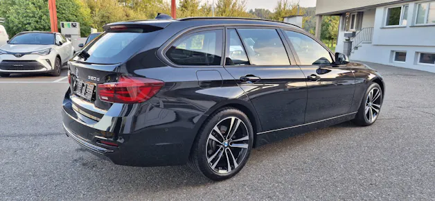 BMW 320d xDrive SAG Touring