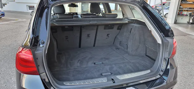 BMW 320d xDrive SAG Touring