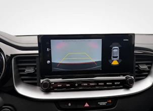 https://vehicle.imgix.net/4370080/c456a307-3343-4177-a723-5741d4369bcb.jpg