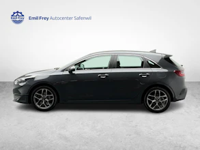https://vehicle.imgix.net/4370080/ccb29498-888d-42b6-9ef0-5741403f474e.jpg