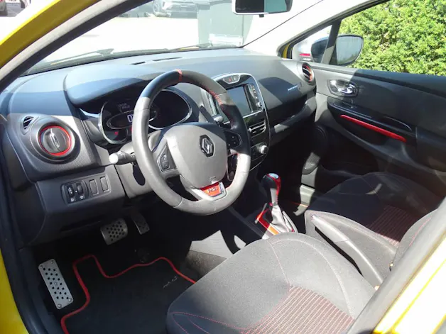 Renault Clio Sport 1.6 T 200 RS