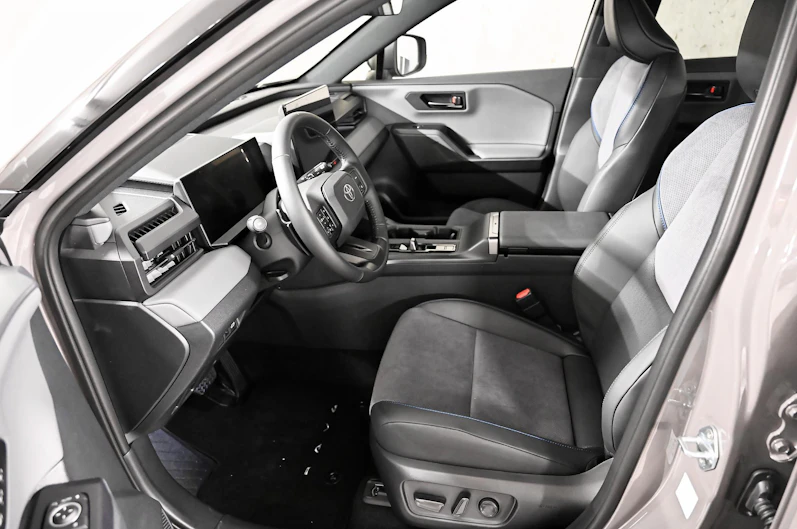 Fahrzeugbild TOYOTA RAV-4
