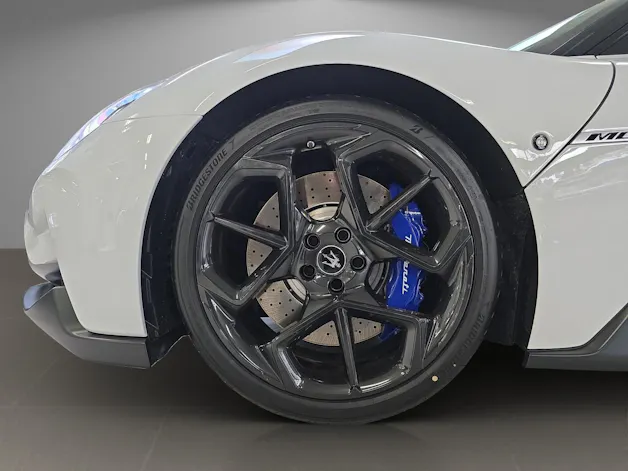 Maserati MC20 3.0 V6