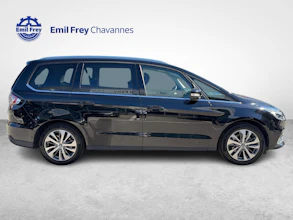 https://vehicle.imgix.net/4370123/25516de3-40f3-459b-94ce-83bc3025b752.jpg