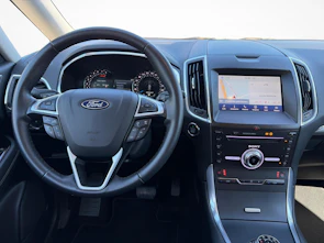 image du véhicule FORD Galaxy 2.5 Hybrid Titanium 7P