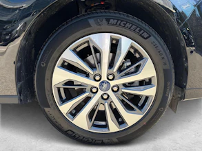 https://vehicle.imgix.net/4370123/bdd95abe-8b00-447c-b1b3-f888ee636c81.jpg