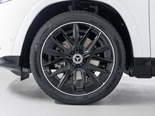 Mercedes-Benz GLB 220 4MATIC