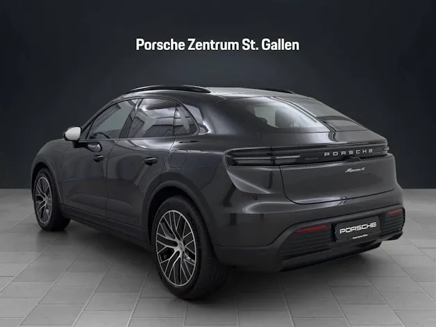Porsche Macan 4
