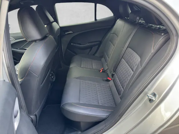 MG 3 1.5 Hybrid Luxury
