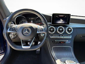 https://vehicle.imgix.net/4370272/958891a5-02bd-4c85-8236-41be6dcd6b0c.jpg