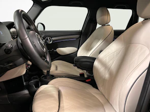 immagine del veicolo MINI F55 2.0i Cooper S SDKG